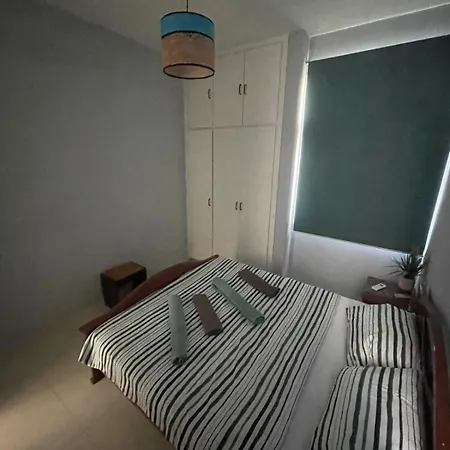 Azure Waves House Nyaraló *