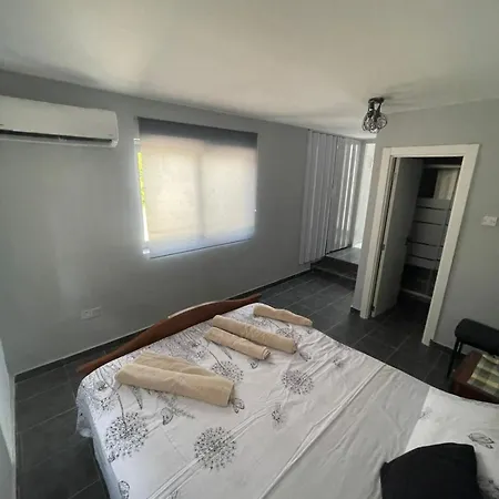 Azure Waves House Nyaraló Voróklini