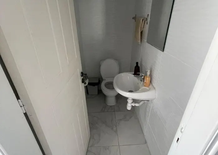 Prázdninový dům Azure Waves House *